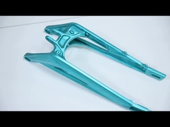 Ahli Pemesinan CNC untuk Komponen Otomotif